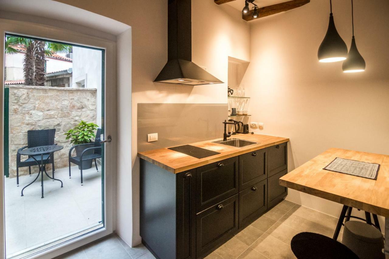 Studio Bluestone Rovinj Extérieur photo
